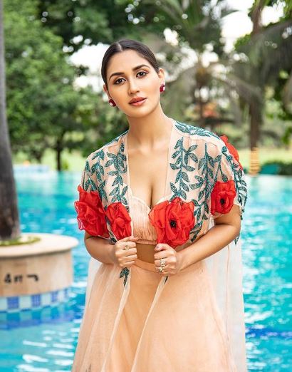 Actress Nikita Dutta is the female main character