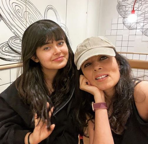 Aryana Chaudhry with her mother