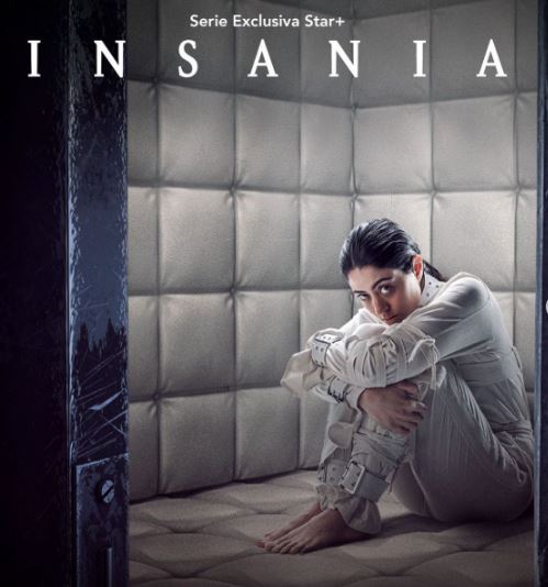 Carol appeared in the series Insânia