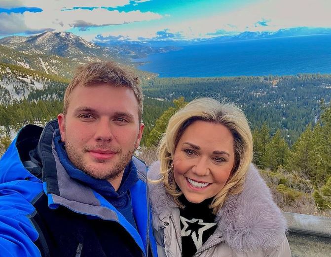 Chase Chrisley with mother