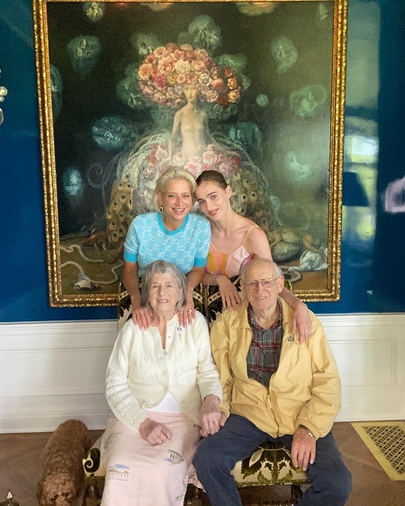 Dorinda Medley Family, Parents (Ethnicity & Nationality)
