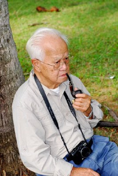 Dr. Lim Boo Liat Career