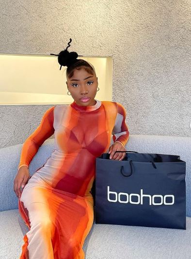 Indiyah Polack likes shopping