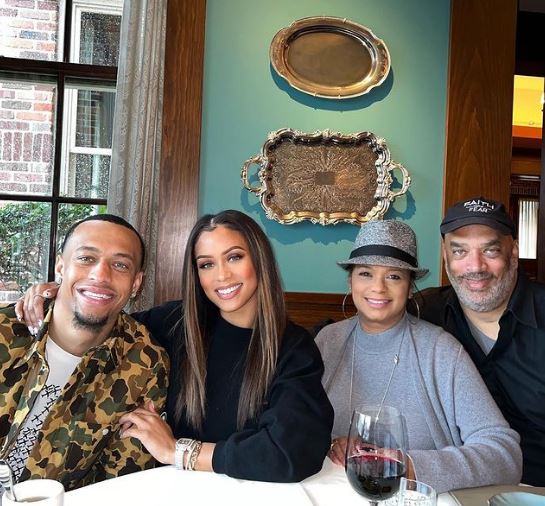Jilly with her family