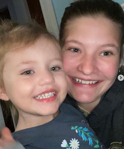 Lane Fernandez ex girlfriend and daughter