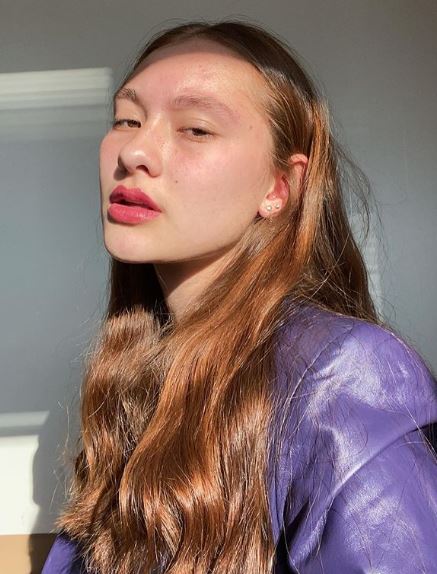 Lola Tung wiki