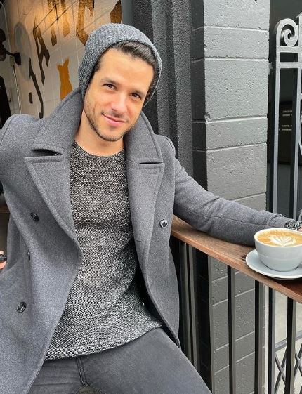 Miles Gaston Villanueva is an coffee lover