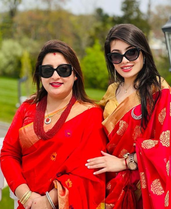 Priyanka Rani Joshi with her mom