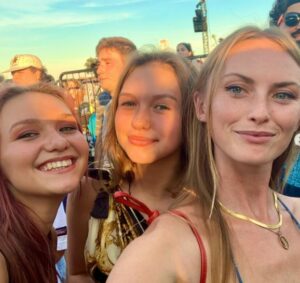 Jordan Rommomil Who is Jordan Roemmele? Wiki, Biography, Age, Husband, Boyfriend ...