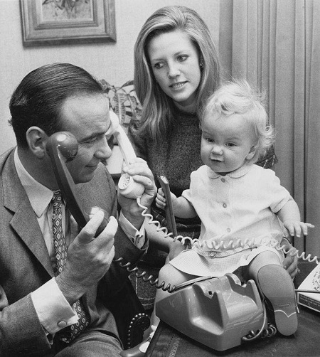 Rupert Murdoch old picture with his daughter