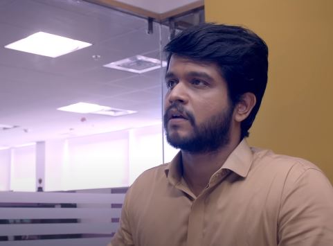 The lead role of Kathir is acted by Venkatesh