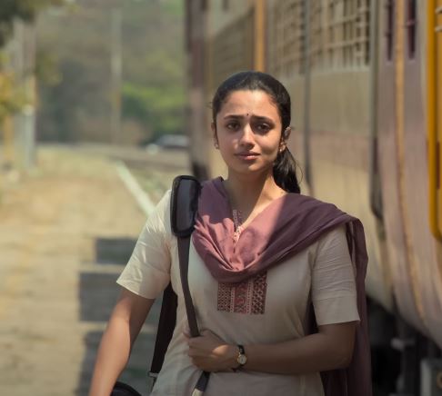 Actress Malavika Nair as Paaru