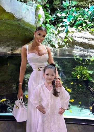 Bianca with her daughter Sofia Natalia Slav