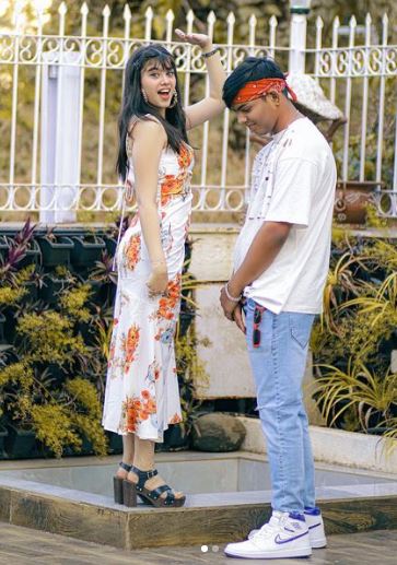 D Abdul with Riva Arora