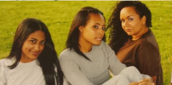 Davis and her friends