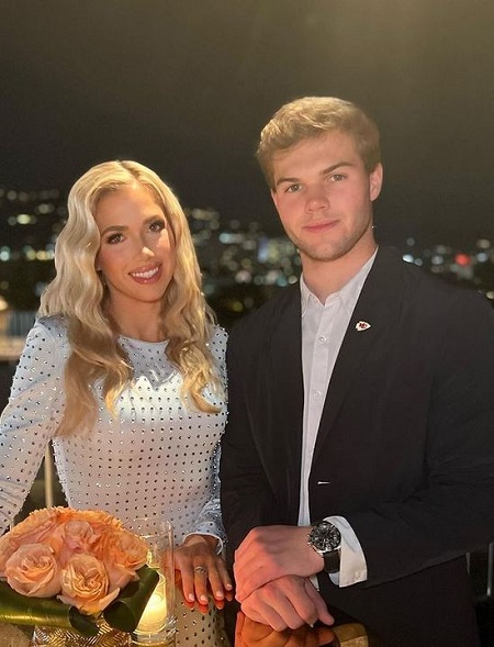 Gracie Hunt with her brother