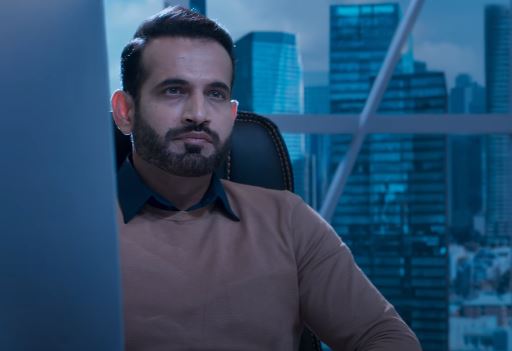 Indian cricketer Irfan Pathan made his debut wih this film and played the role of Aslan Yilmaz