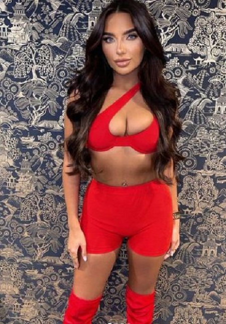 Jazmine Nichol Height, Weight & Physical AppearanceJazmine Nichol Height, Weight & Physical Appearance