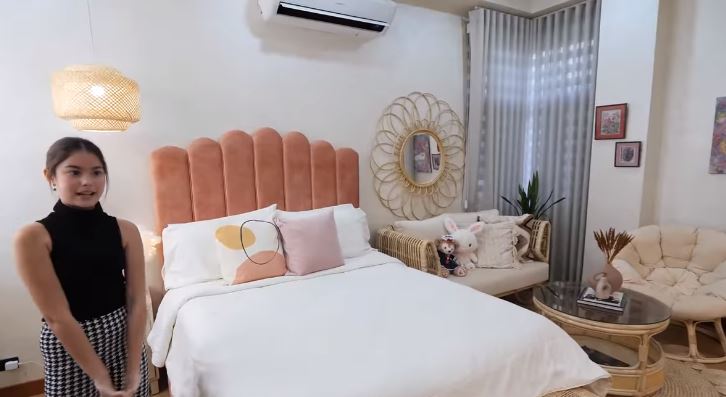 Kendra's room