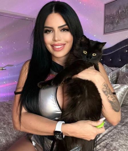 Lima with her pet cat