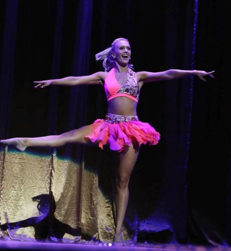 Lindsay is a profeesional dancer