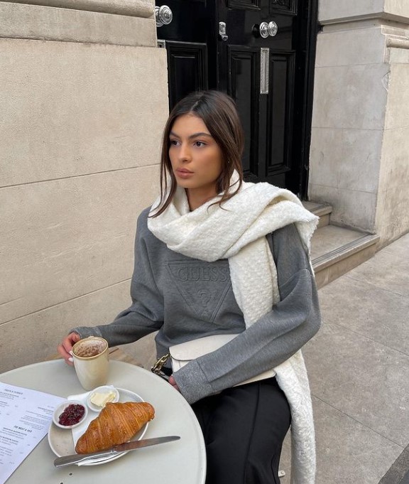 Nathalia Campos is a food lover