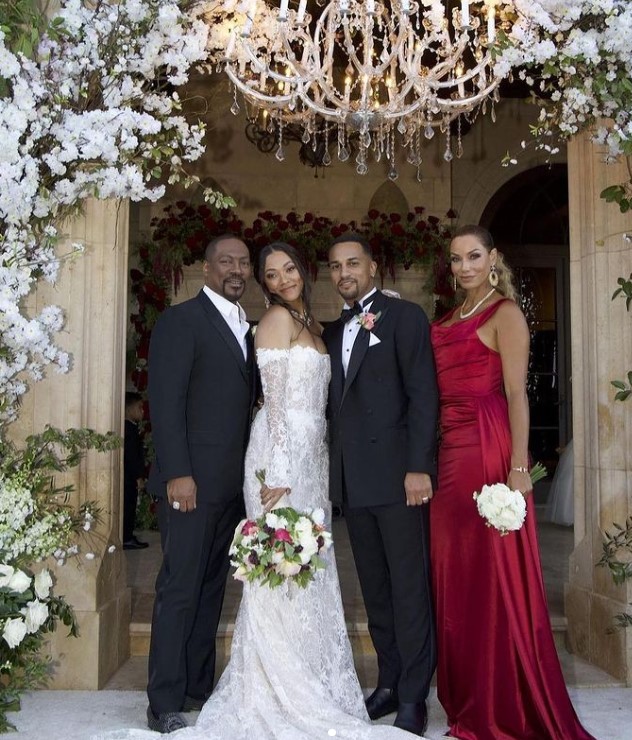 Nicole Mitchell Murphy at her daughter wedding