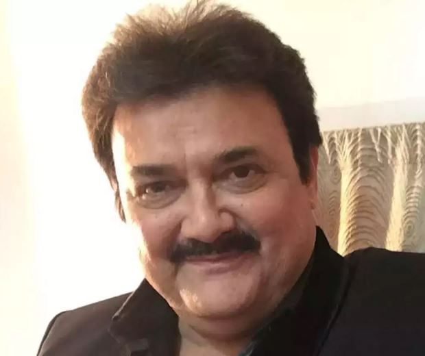 Rasik Dave was a actor