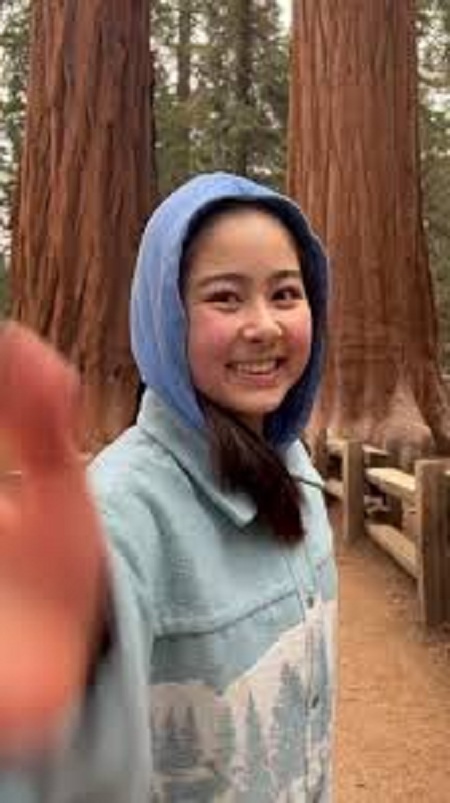 Sofi Manassyan Spouse, Boyfriend Name & Relationships