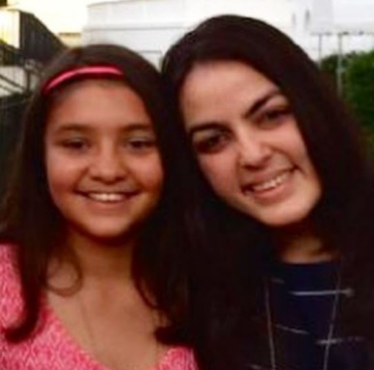 Young Zoish with her sister Shanelle Irani