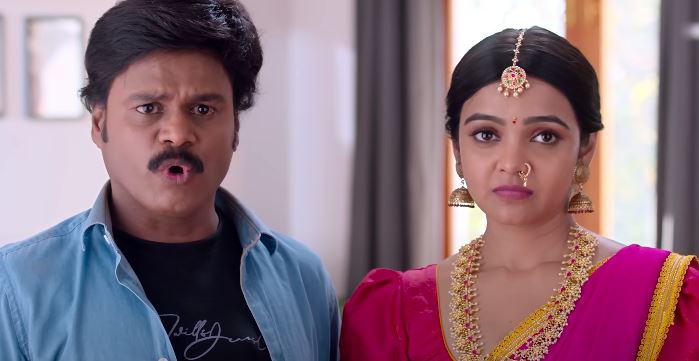 Actor Sapthagiri with female main character