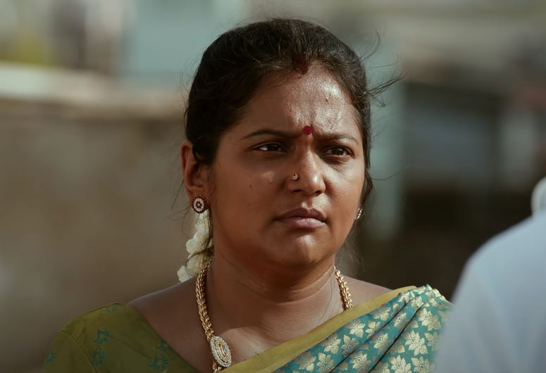Actress Vinodhini Vaidyanathan as Pechi