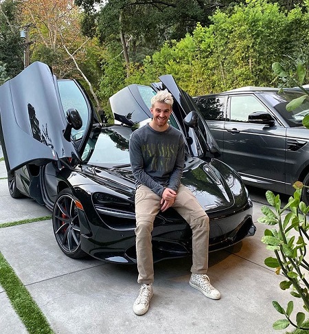Andrew Taggart Net Worth, Income, Car & Lifestyle