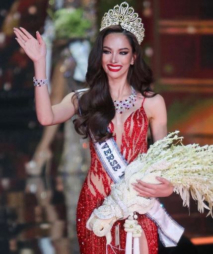 Anna Sueangam-iam won Miss Universe Thialand 2022