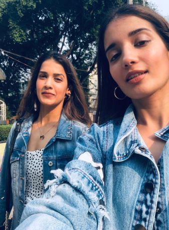 Arpita Mehta and her sister