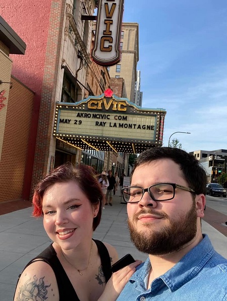 Aubrey Burchell Boyfriend Name & Relationships (Husband)