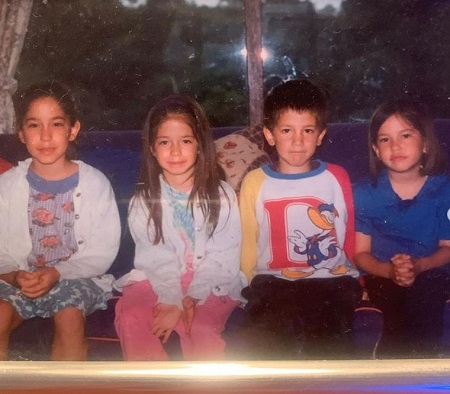 Childhood picture of Sonoya Mizuno