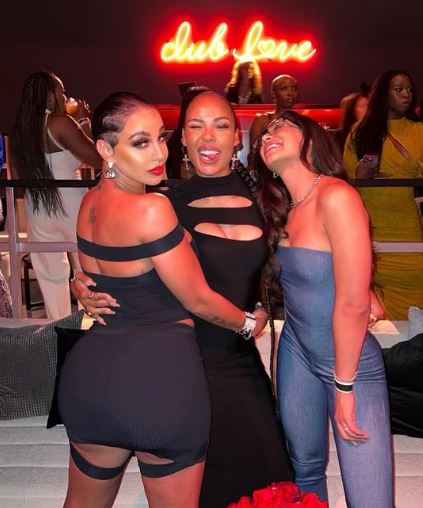 Crystal Renay Smith wiki