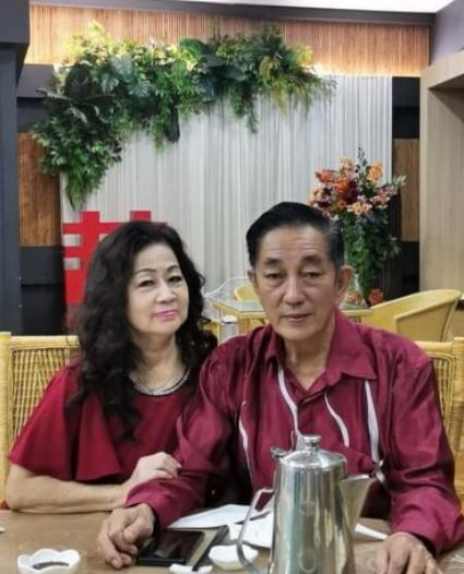 Eison Chai father and mother