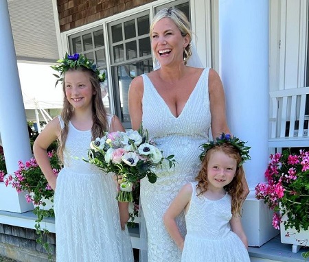 Elizabeth Akeley Net Worth, Income Source & Salary