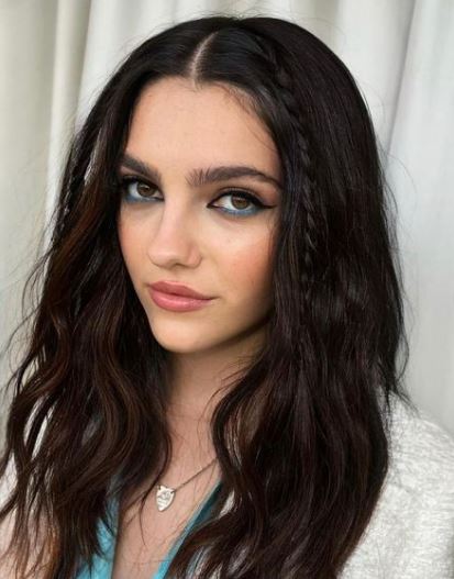 Emily Carey wiki