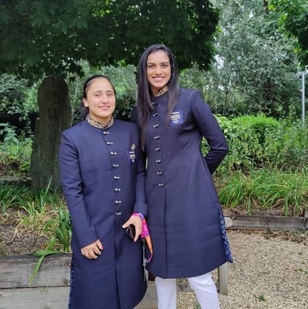 Harjinder Kaur with PV Sindhu