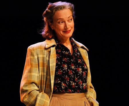 Isobel Middleton Net Worth, Income Source & Salary