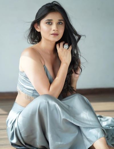Kanika Mann wiki