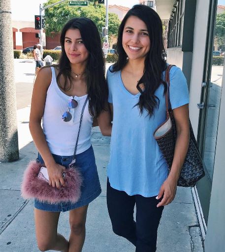 Kelsi Taylor and her sister