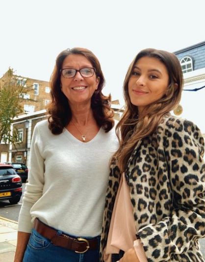 Kelsi Taylor with her mother