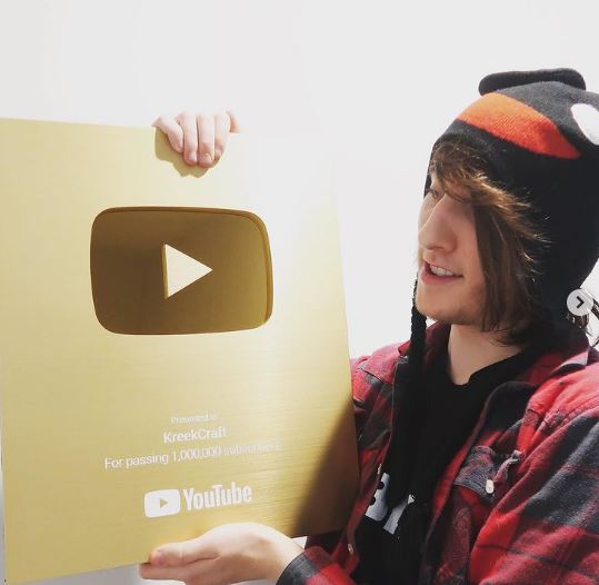 KreekCraft received golden YouTube play button