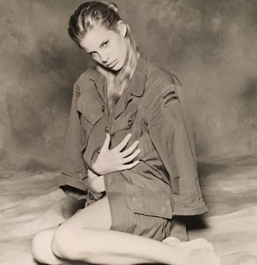 Lucila Solá modeled for brands