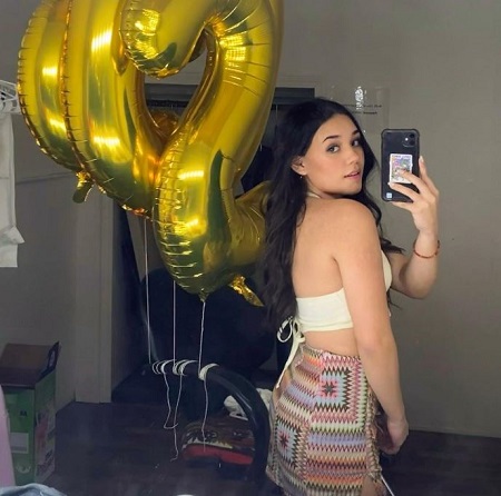 Madi Filipowicz Age, Birthday & Zodiac Sign