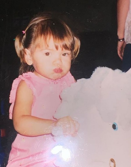 Malia Pyles childhood picture